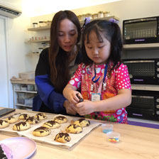 英語でクッキー作り(セブイングリッシュスクール)